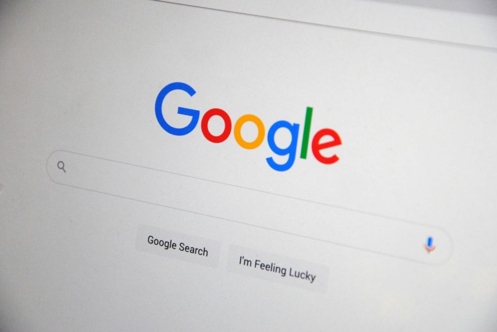 Landing page SEO affichée sur ordinateur